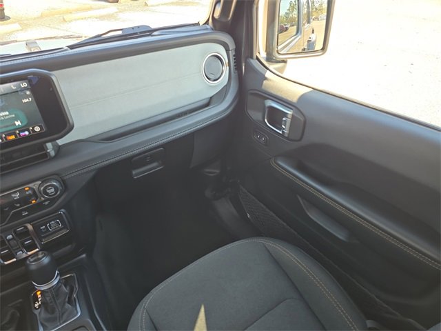 Certified 2025 Jeep Wrangler Sahara image 12