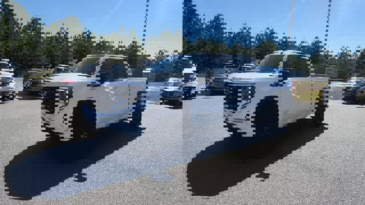 New 2026 GMC Sierra 1500 Elevation image 4