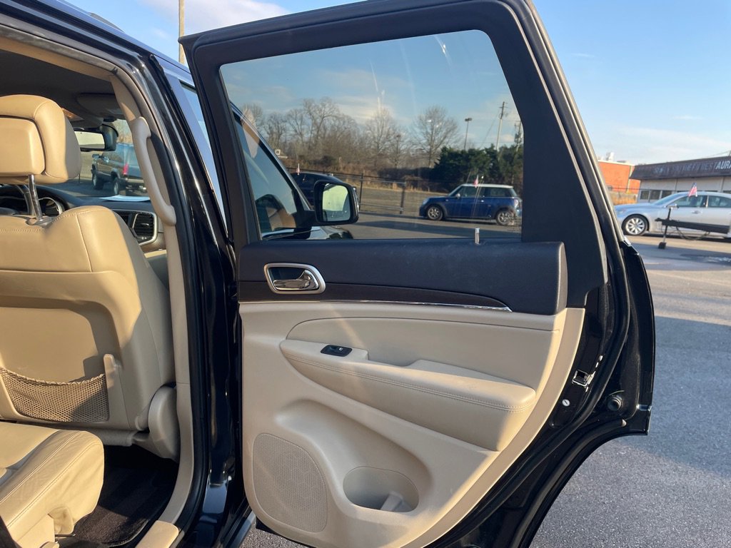 Used 2016 Jeep Grand Cherokee Limited RWD image 17