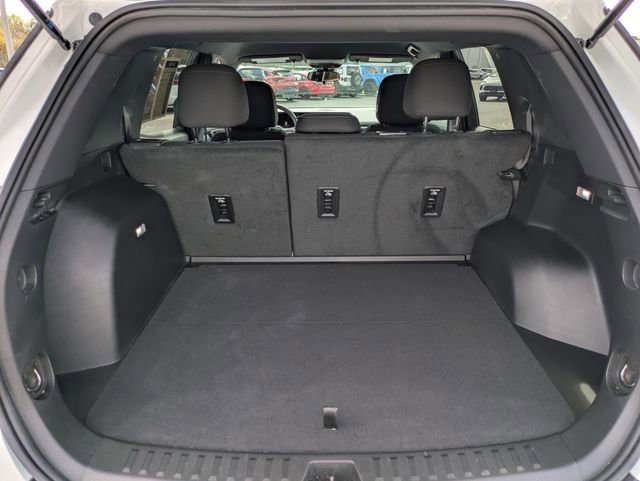 Used 2026 GMC Terrain Elevation image 11