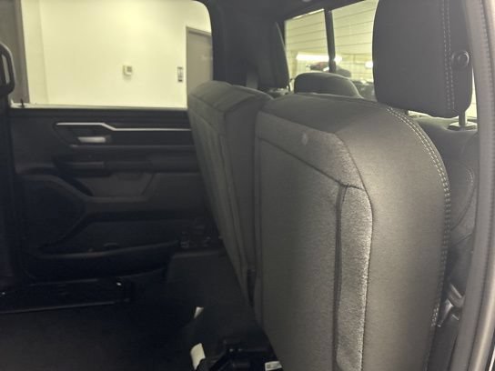 New 2026 RAM 1500 Big Horn AWD/4WD image 17