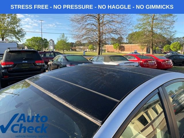 Used 2011 Toyota Prius Four w/ Solar Roof Pkg image 15