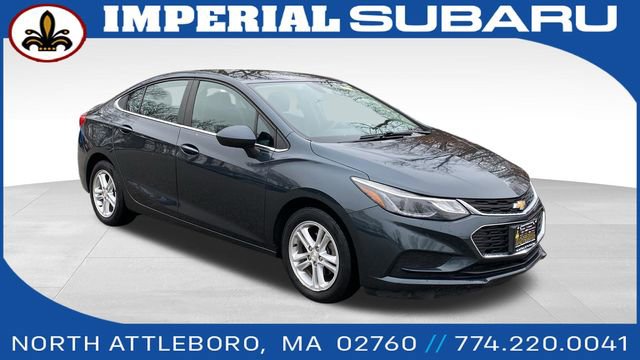 Used 2017 Chevrolet Cruze LT image 1