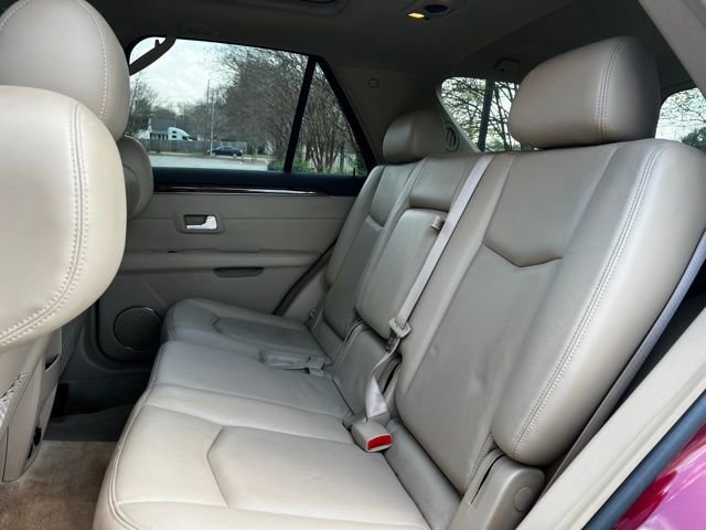 Used 2007 Cadillac SRX image 17