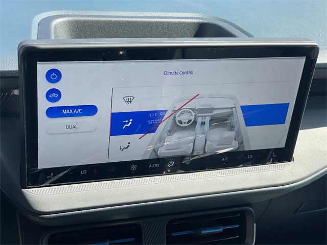 New 2025 Ford Maverick Lobo image 12