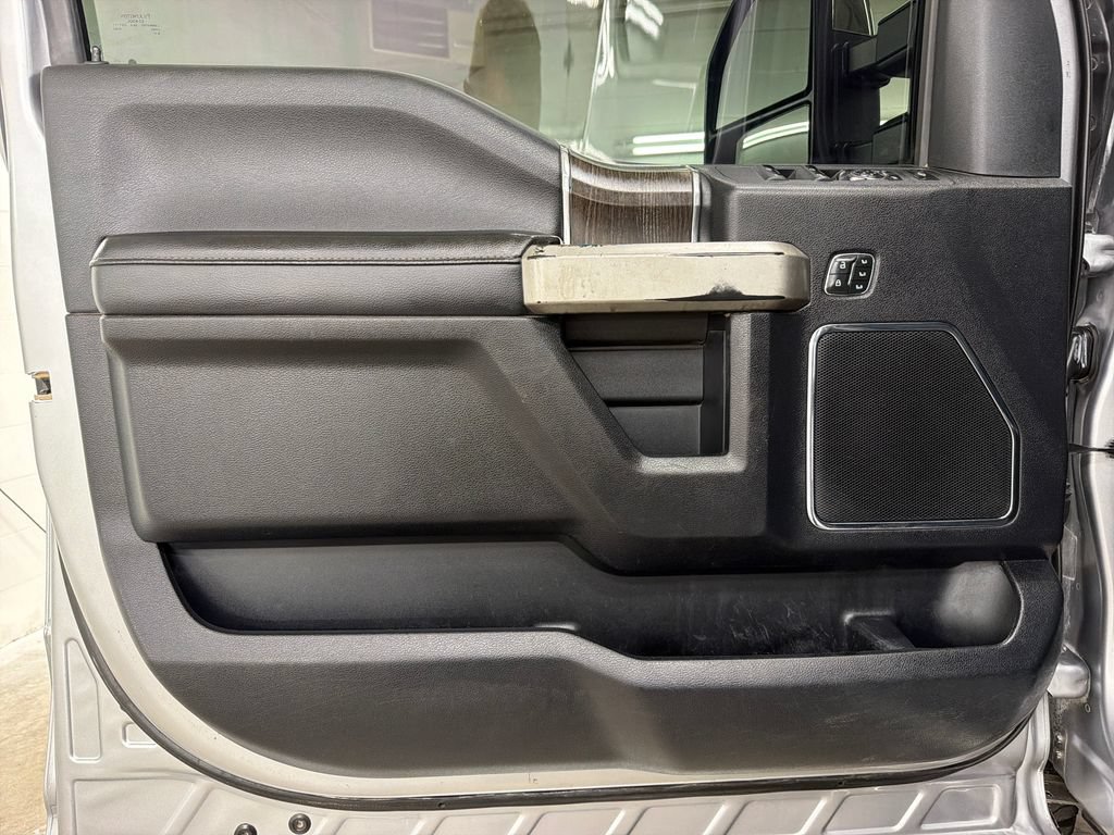 Used 2020 Ford F250 Lariat AWD/4WD image 14