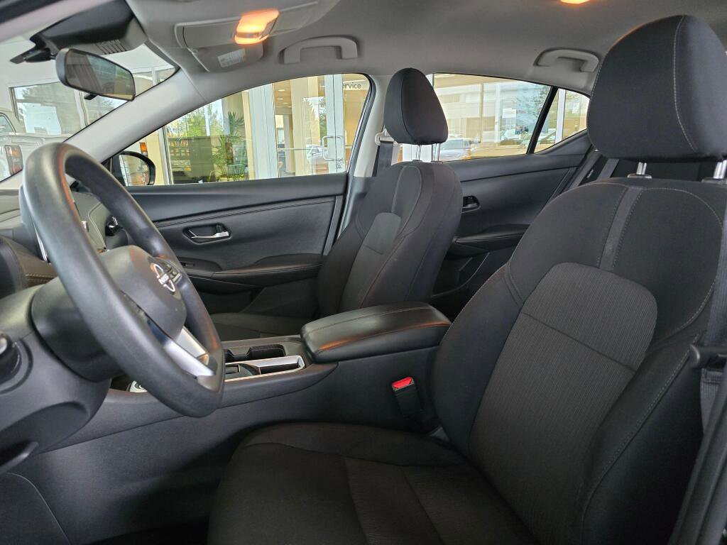 Used 2024 Nissan Sentra SV FWD image 19