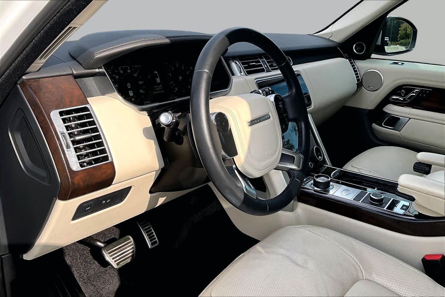 Used 2022 Land Rover Range Rover Westminster Edition AWD/4WD image 17