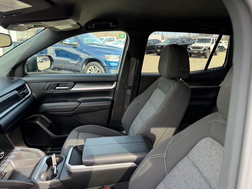 Certified 2026 GMC Terrain Elevation AWD/4WD image 15