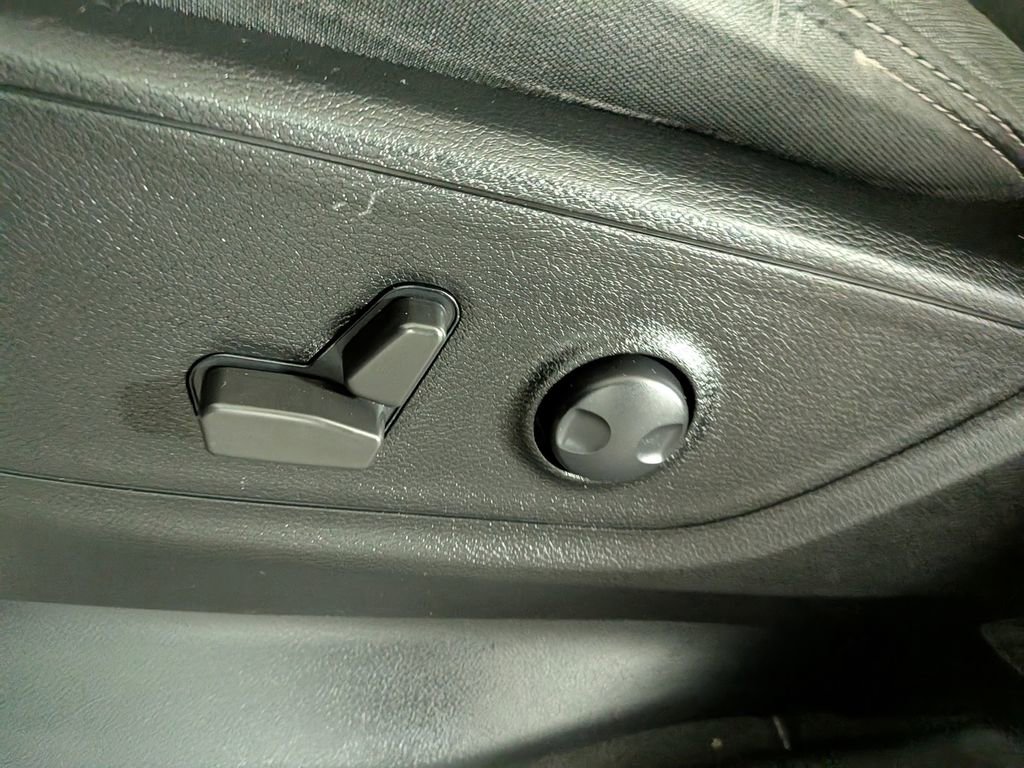 Certified 2022 RAM 1500 Big Horn image 18