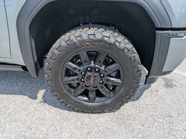 New 2026 GMC Sierra 2500 AT4 w/ AT4 Premium Plus Package AWD/4WD image 12