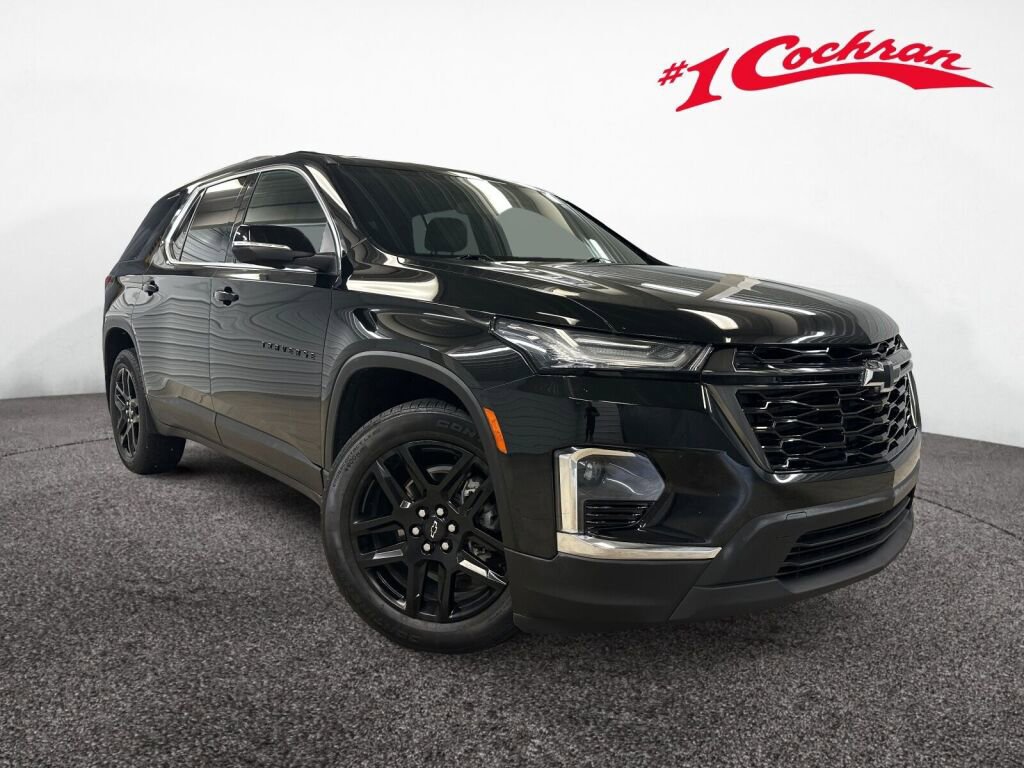 Used 2022 Chevrolet Traverse LT