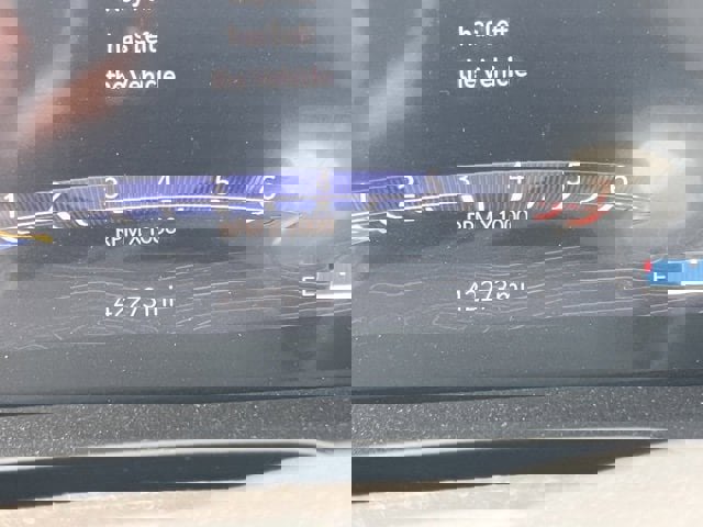 Used 2023 Jeep Grand Cherokee L Laredo image 6