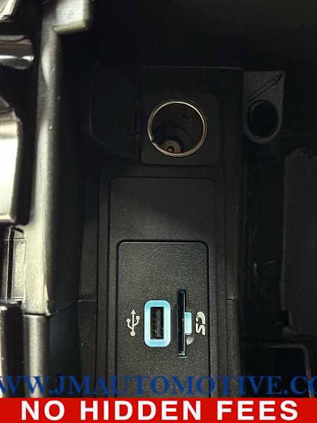 Used 2016 Ford Fusion SE image 33