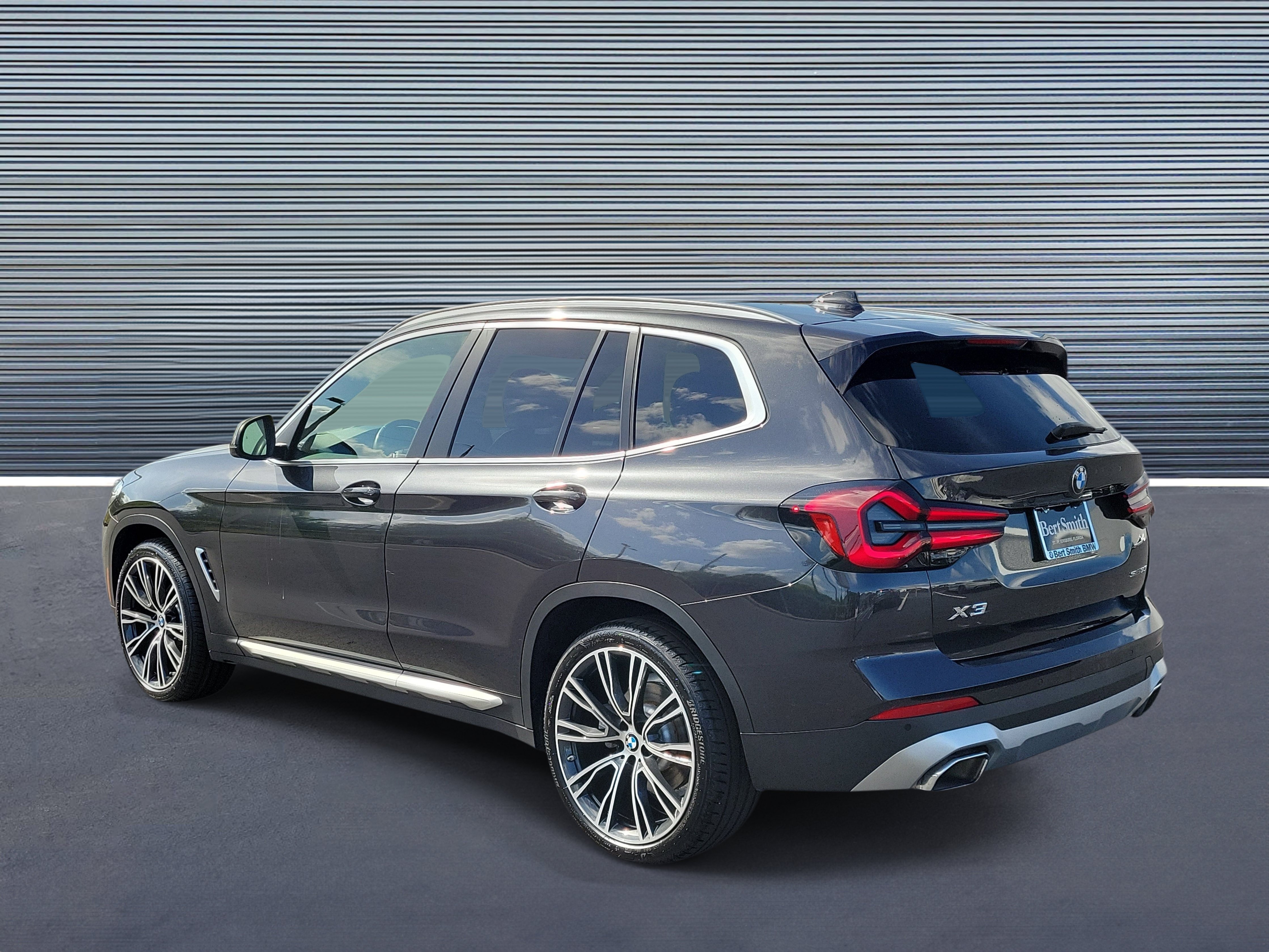 Used 2023 BMW X3 sDrive30i w/ Convenience Package RWD image 4