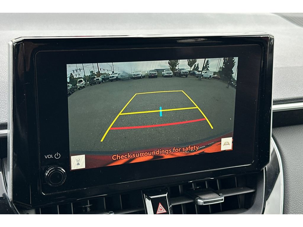 Used 2023 Toyota Corolla Cross XLE image 21