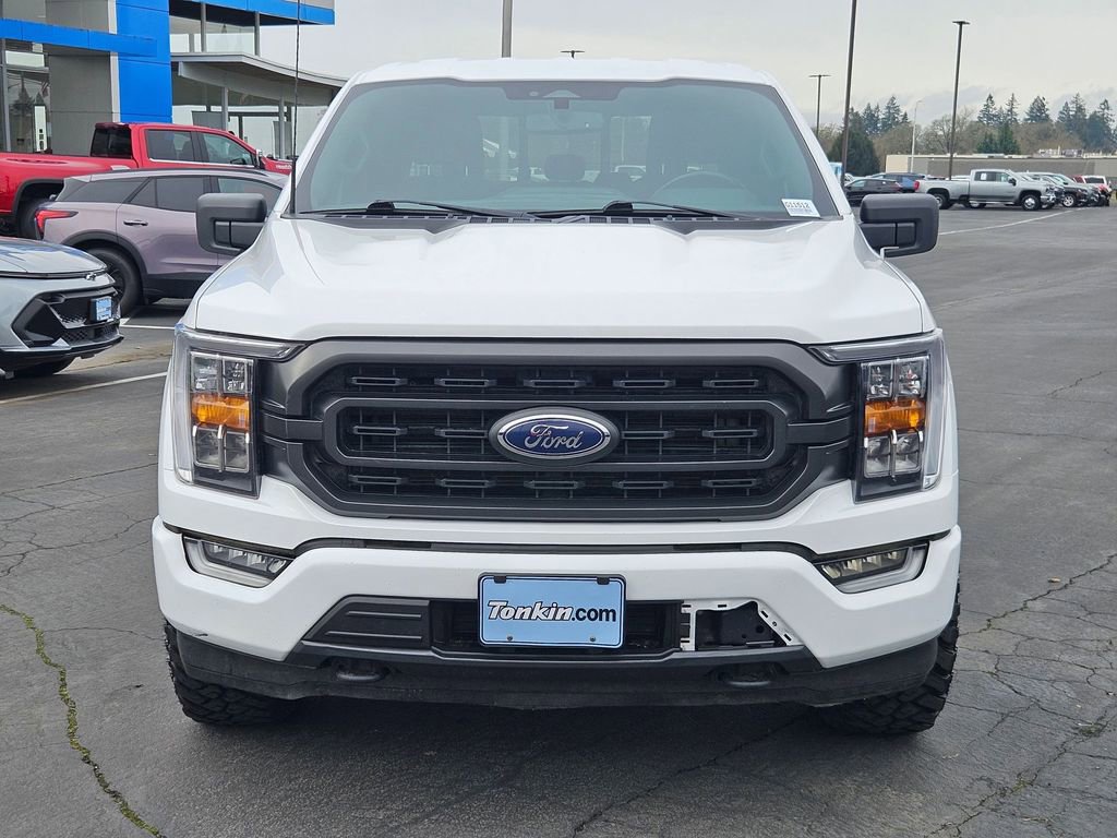 Used 2022 Ford F150 XLT w/ Equipment Group 302A High image 9