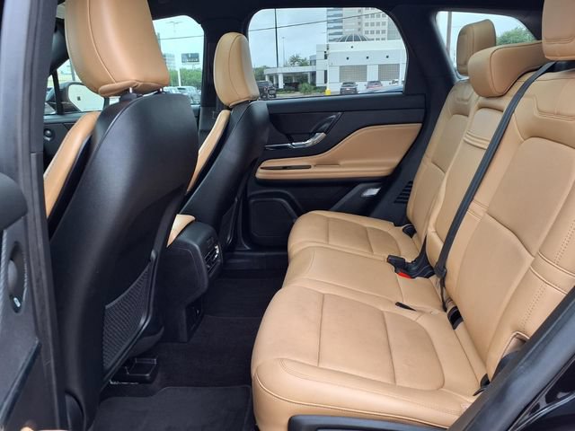 Certified 2021 Lincoln Corsair Reserve w/ Sport Package AWD/4WD image 5