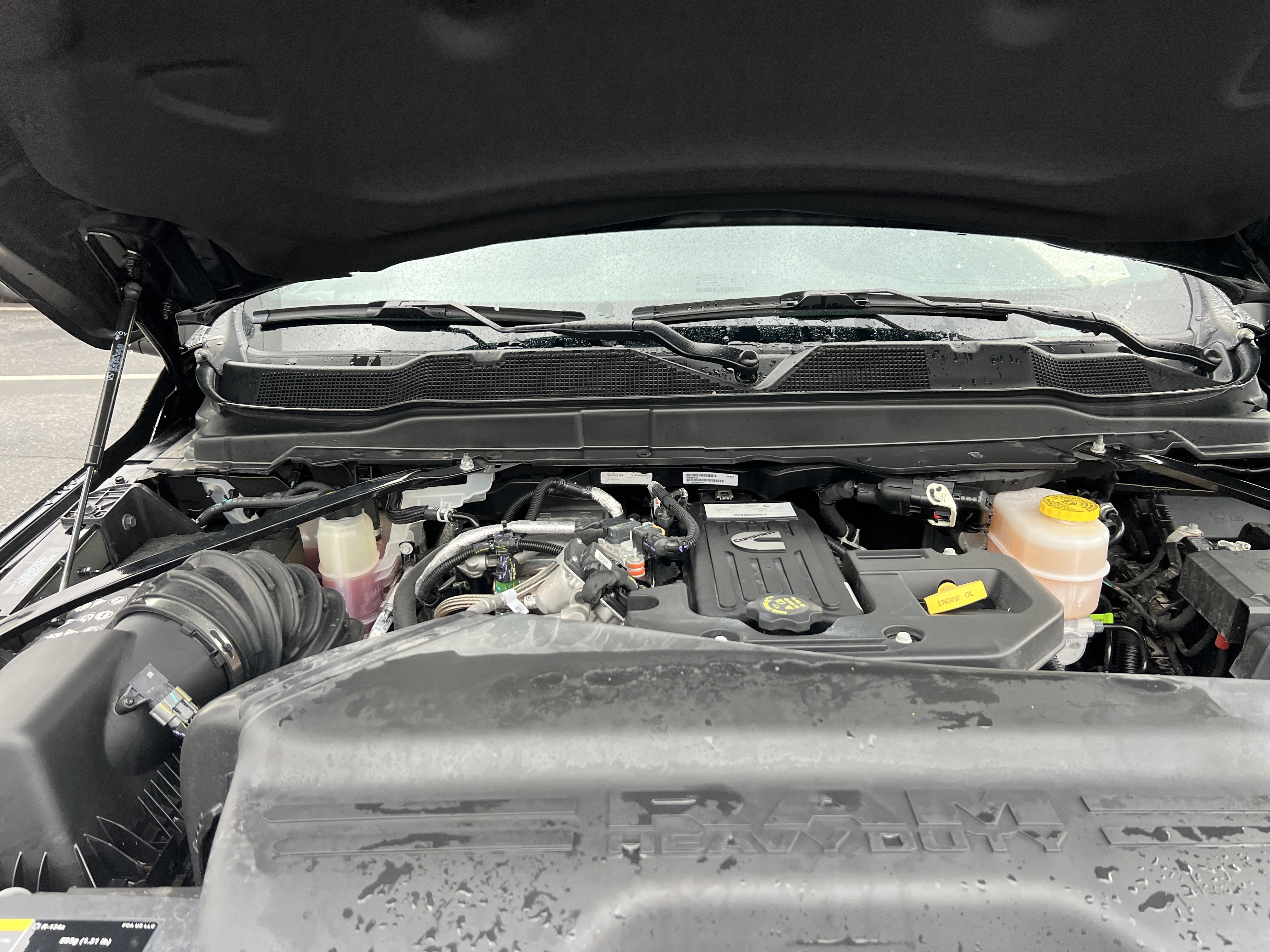 Used 2025 RAM 2500 Laramie image 37