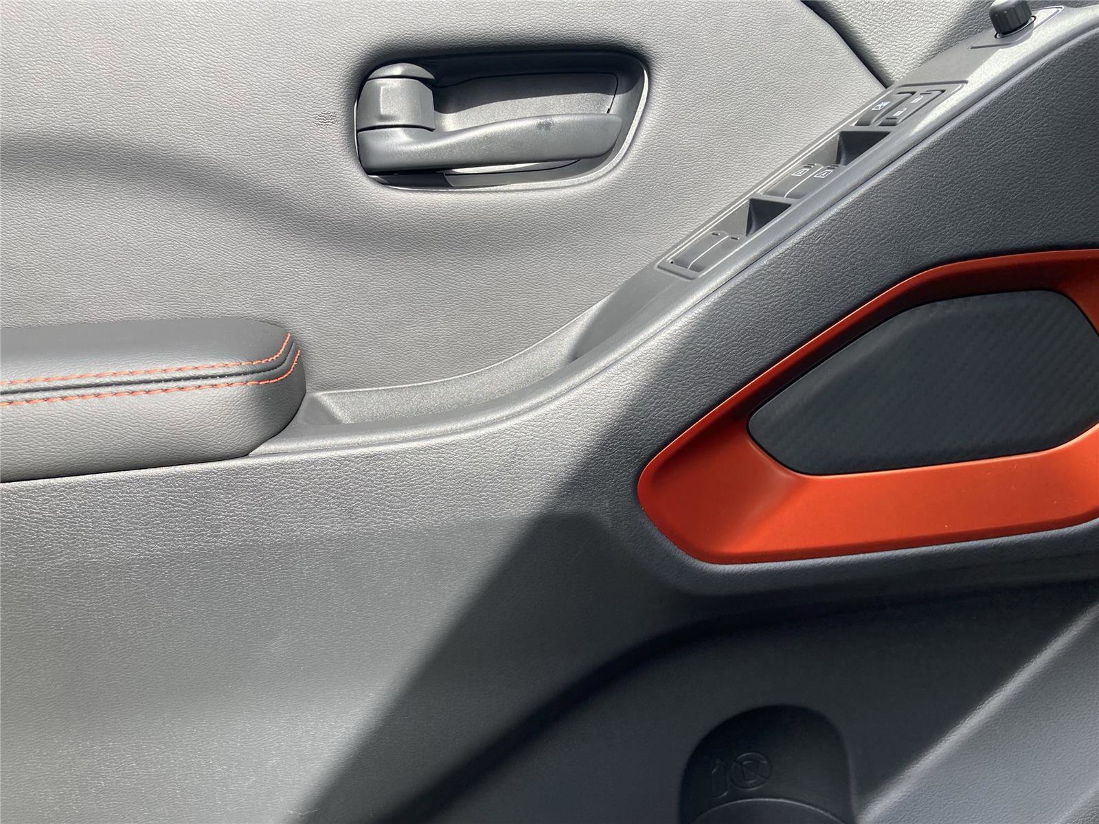 New 2026 Nissan Frontier PRO-4X w/ Pro-4x Convenience Package image 26