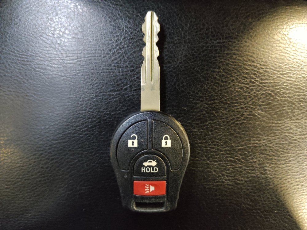 Used 2018 Nissan Sentra S FWD image 32