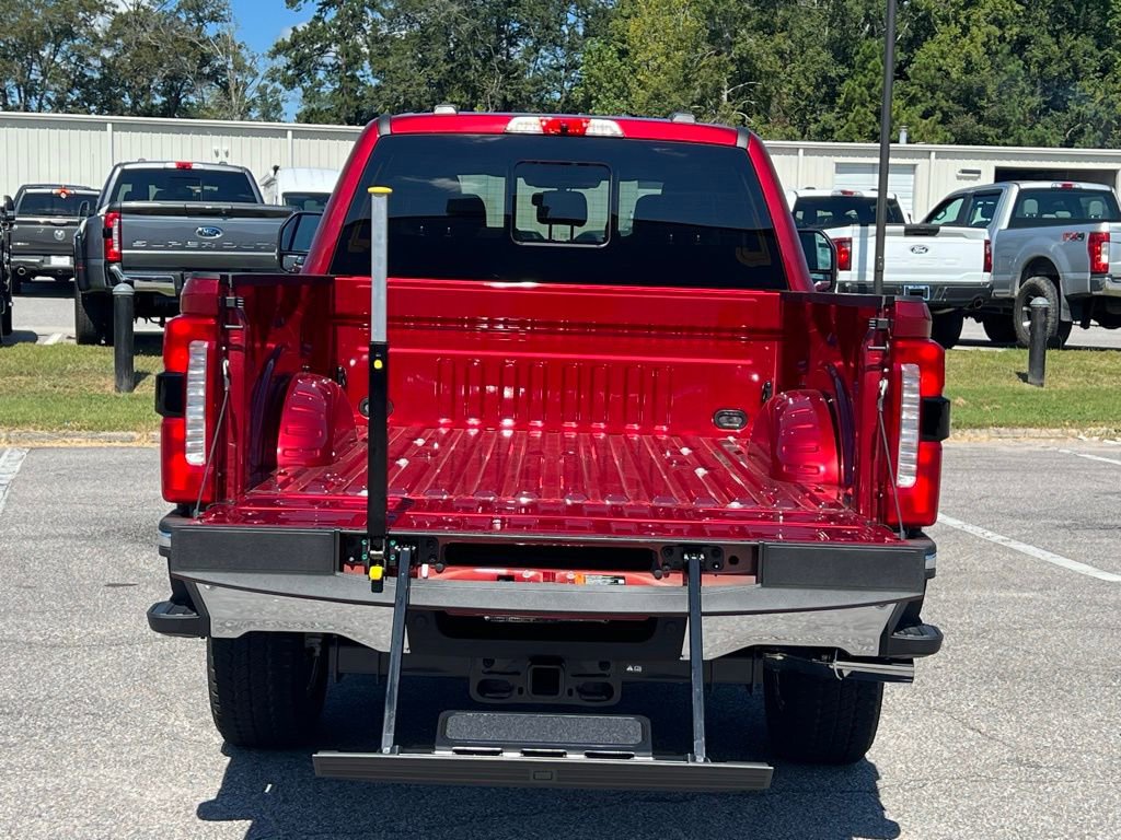 New 2026 Ford F250 Lariat w/ Chrome Package image 11