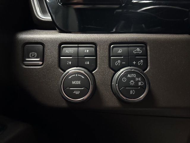 Used 2022 Chevrolet Silverado 1500 LT Trail Boss w/ LT Trail Boss Premium Package image 11