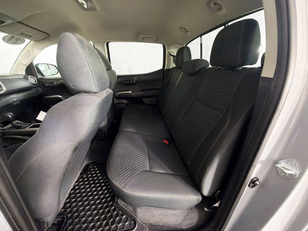 Used 2021 Toyota Tacoma TRD Off-Road image 23