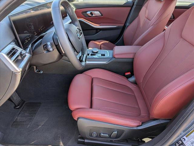 Used 2025 BMW 330i xDrive Sedan w/ Premium Package image 15