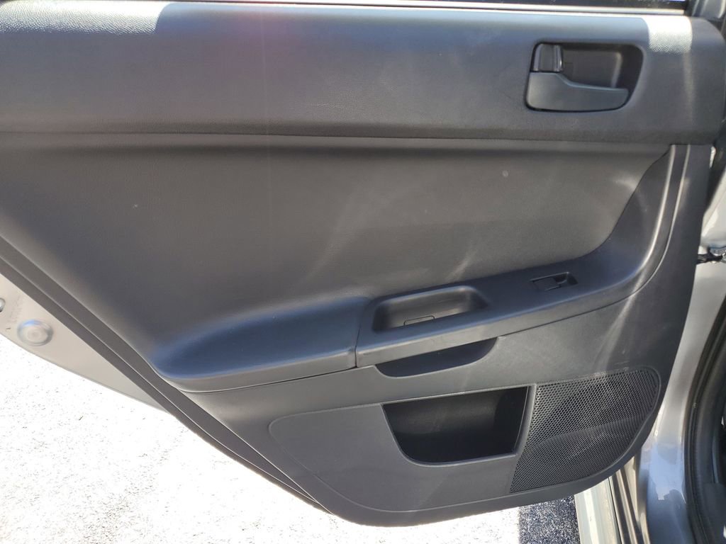 Used 2014 Mitsubishi Lancer ES image 12