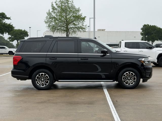 Used 2022 Ford Expedition XLT RWD image 3