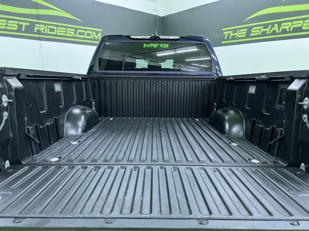 Used 2024 Toyota Tundra Platinum AWD/4WD image 29