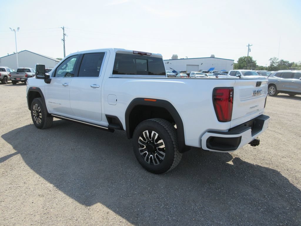New 2026 GMC Sierra 2500 Denali Ultimate AWD/4WD image 7