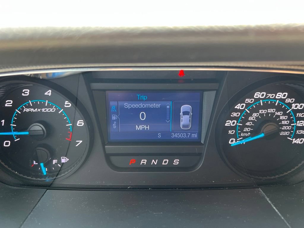 Used 2016 Ford Taurus SE FWD image 19