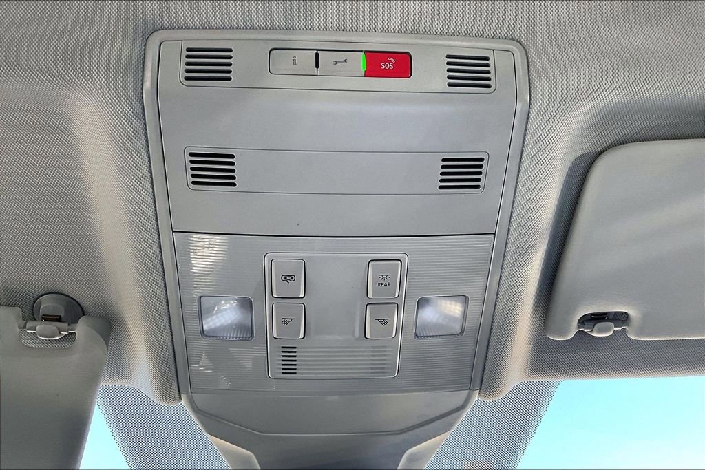 Certified 2025 Volkswagen Jetta S image 16