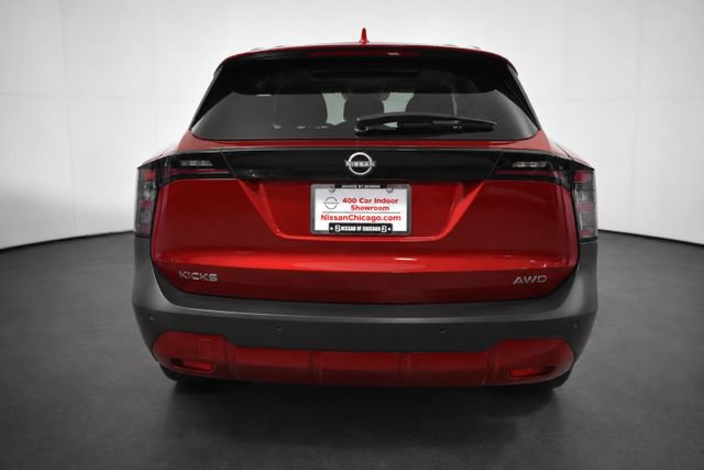 Certified 2025 Nissan Kicks SV w/ SV Premium Package AWD/4WD image 5