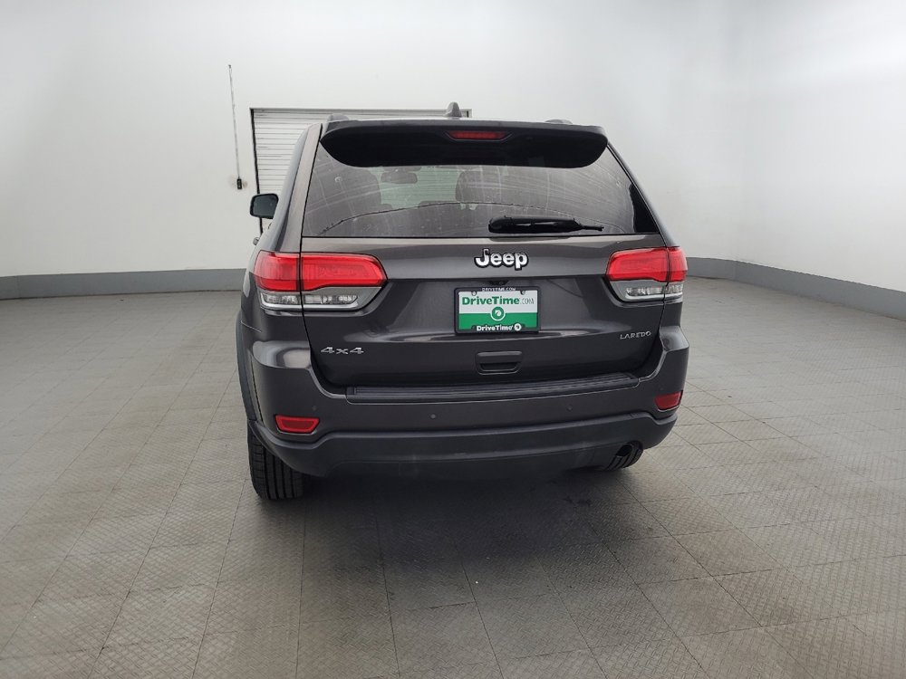 Used 2016 Jeep Grand Cherokee Laredo w/ Quick Order Package 23E image 6