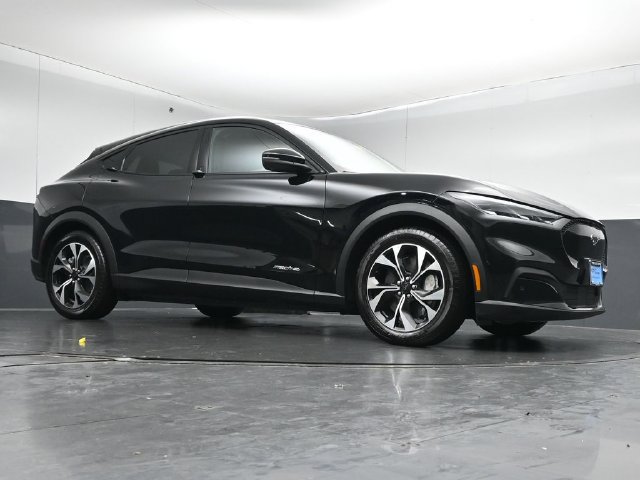 Certified 2026 Ford Mustang Mach-E Select w/ Technology Package AWD/4WD image 36