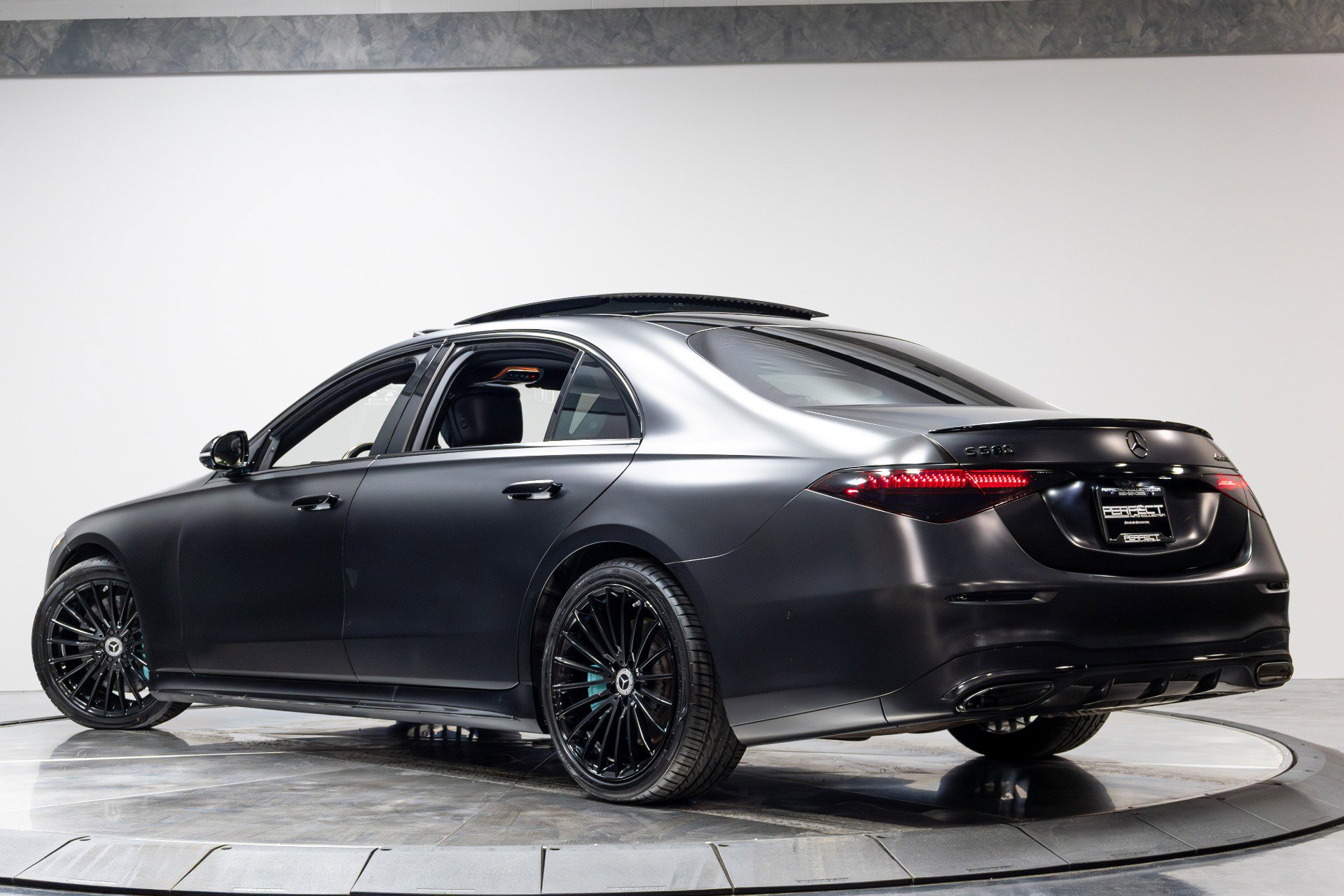 Used 2021 Mercedes-Benz S 580 4MATIC Sedan image 52