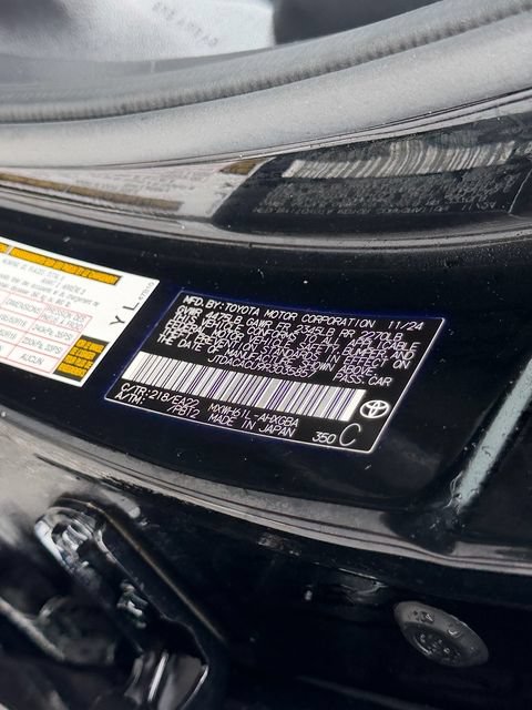 Used 2024 Toyota Prius Prime FWD image 20