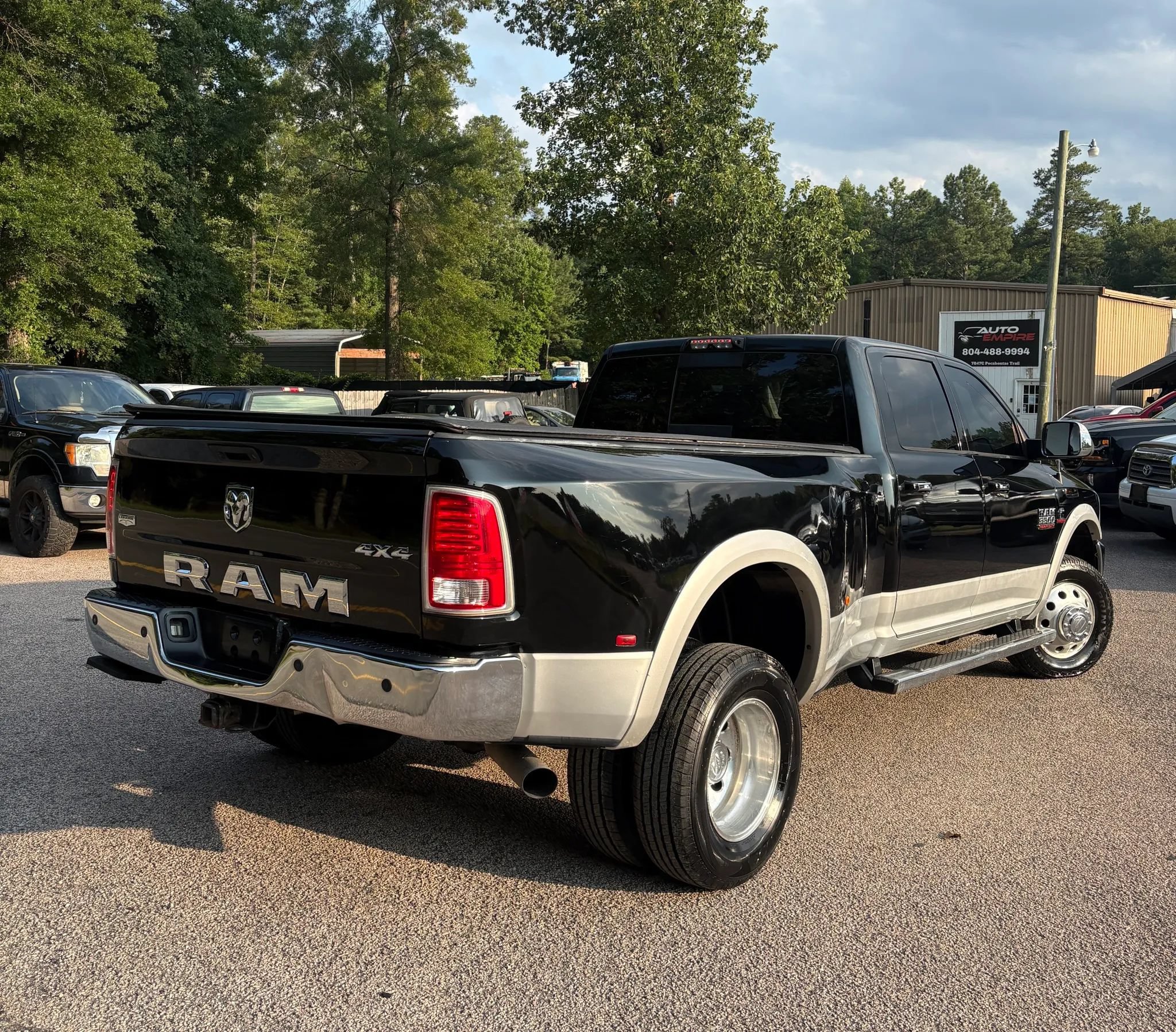 Used 2014 RAM 3500 Laramie AWD/4WD image 36