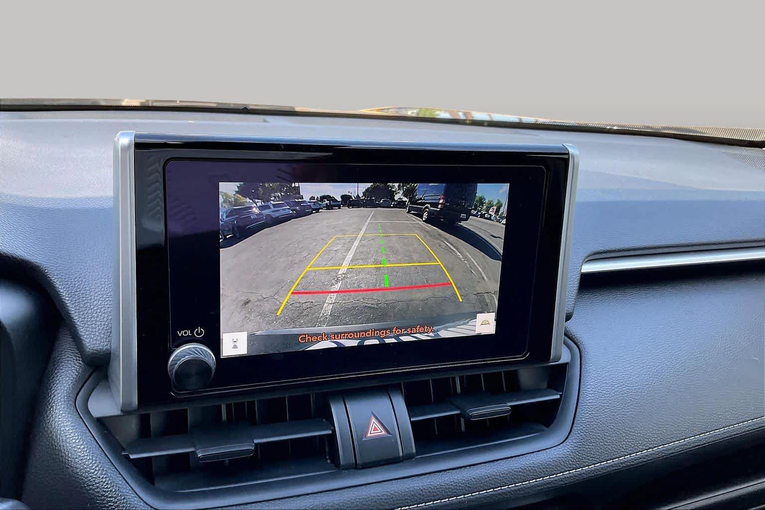 Certified 2025 Toyota RAV4 XLE AWD/4WD image 25