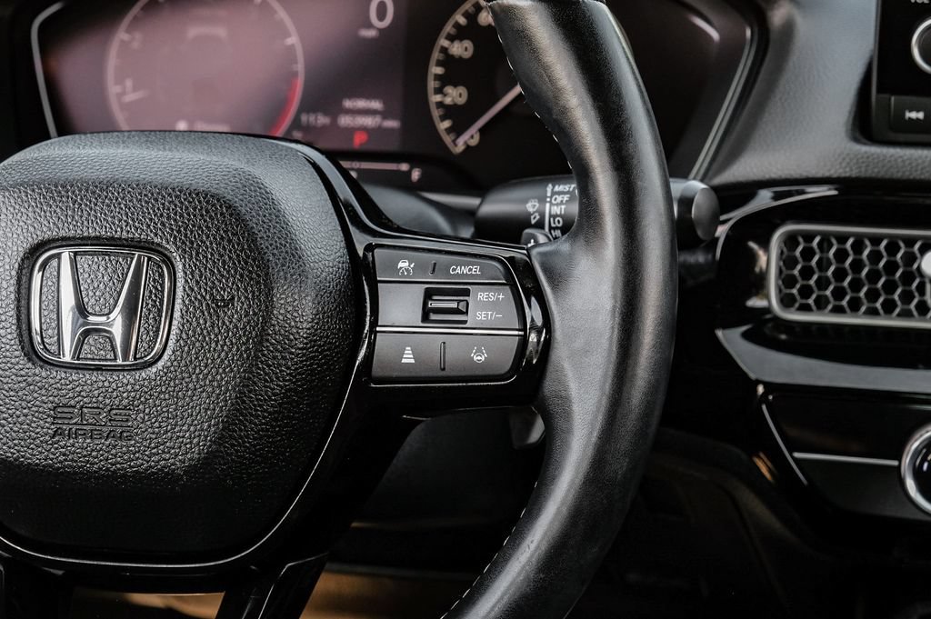 Used 2023 Honda Civic Sport image 16