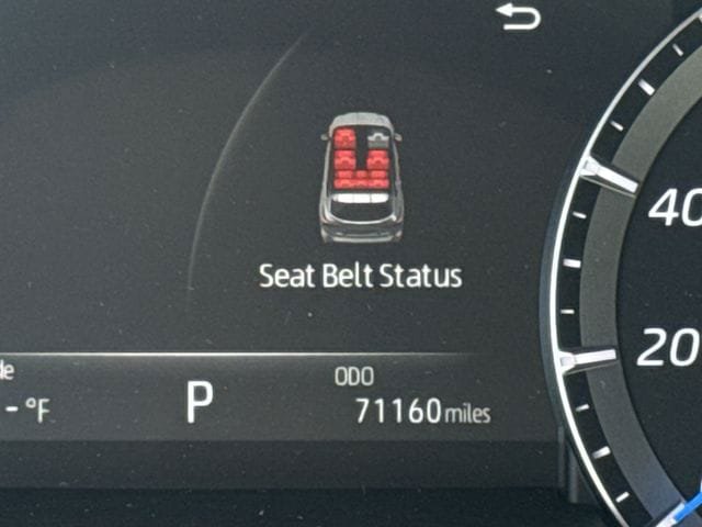 Used 2021 Toyota Highlander Limited FWD image 16