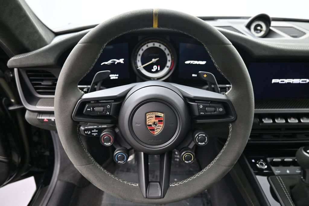 Used 2024 Porsche 911 GT3 RS RWD image 7
