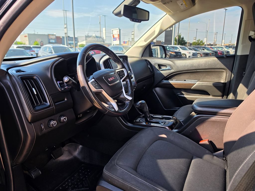 Used 2018 GMC Canyon SLE w/ SLE Convenience Package AWD/4WD image 9