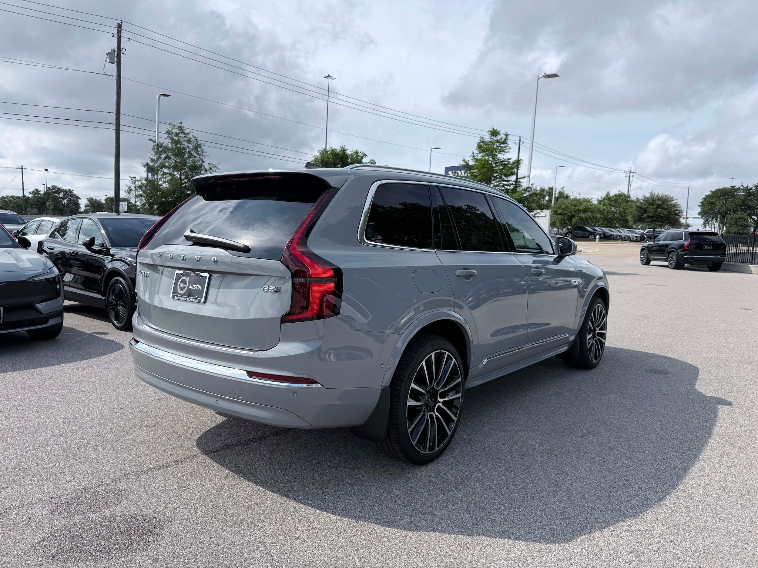 New 2026 Volvo XC90 B5 Ultra w/ Protection Package Premier AWD/4WD image 5