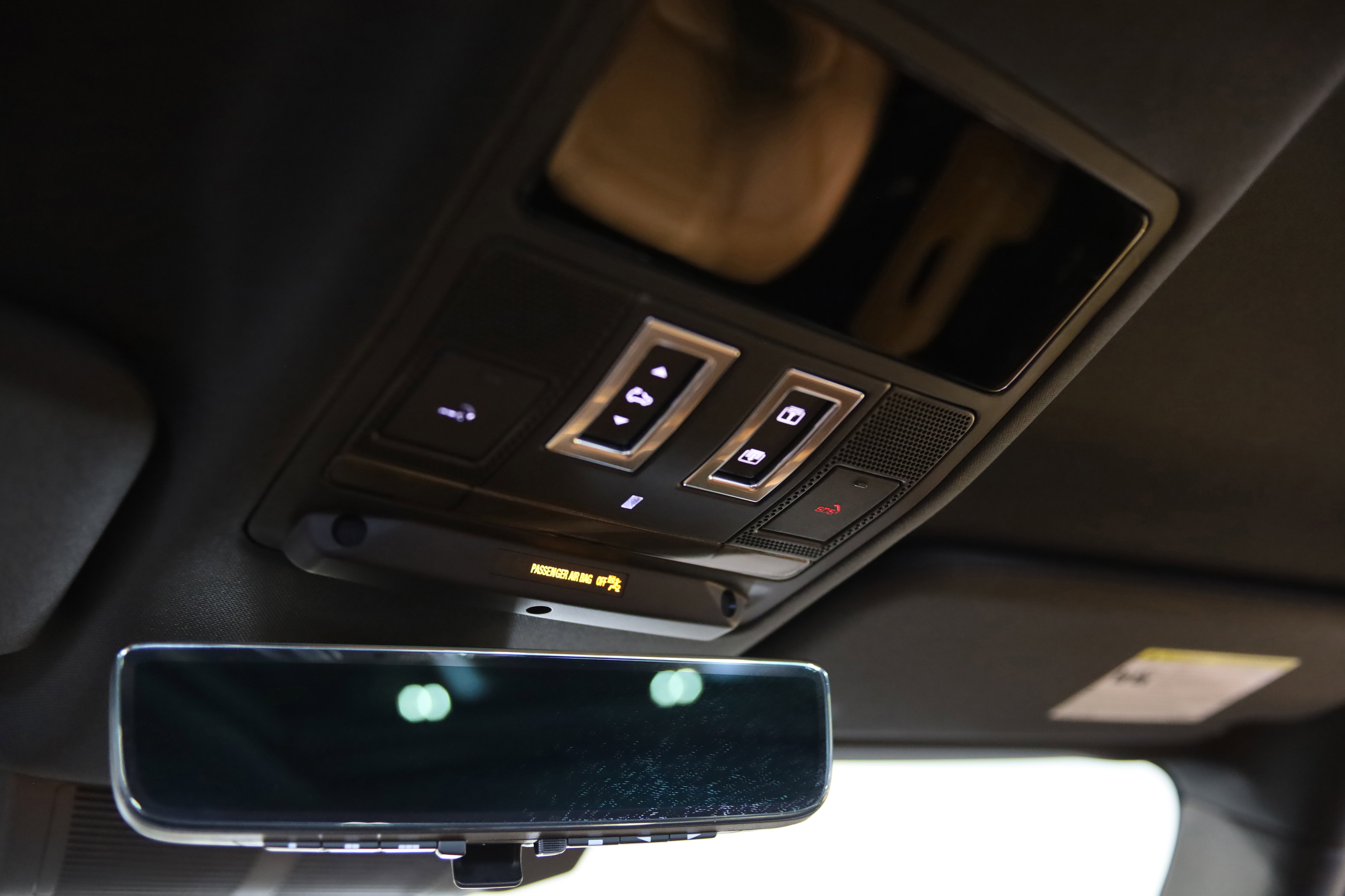 Used 2023 Land Rover Defender 110 Carpathian Edition AWD/4WD image 33