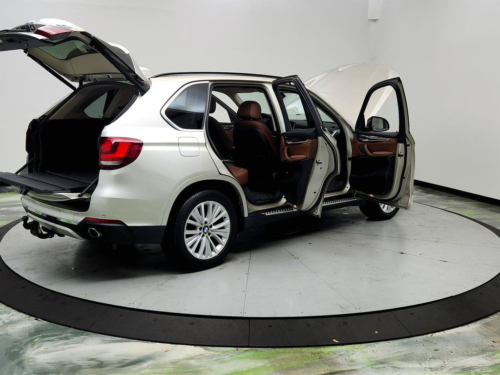 Used 2014 BMW X5 xDrive35d AWD/4WD image 11