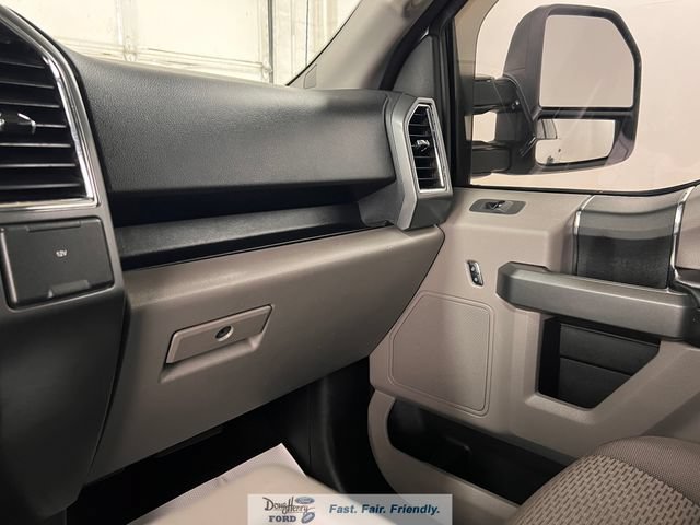Used 2016 Ford F150 XLT AWD/4WD image 37